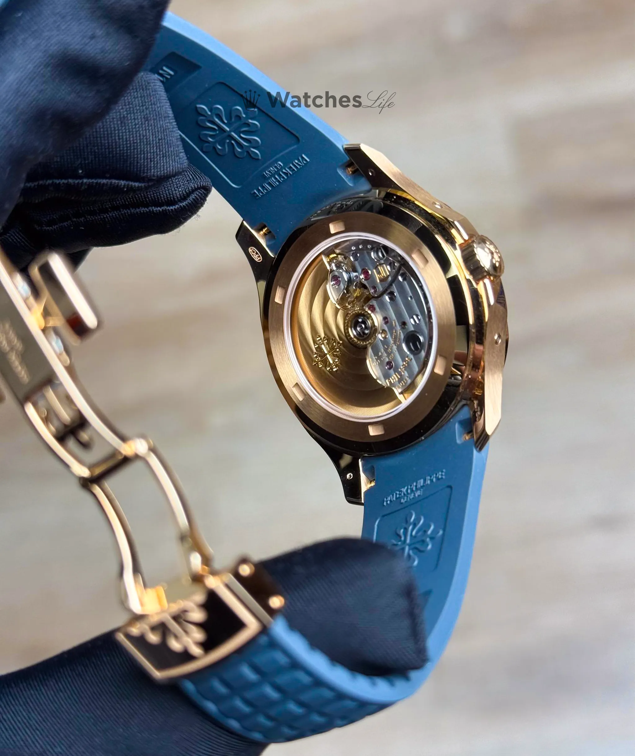 Patek Philippe Aquanaut Luce Annual Calendar – SuperClone - Imagem 3